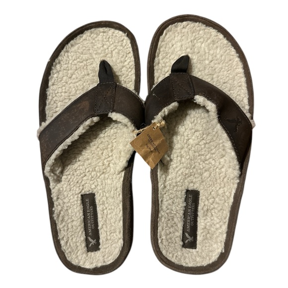 🦅 American Eagle men’s NWT faux sheep fur lined  flip flops size 12 - Picture 2 of 4